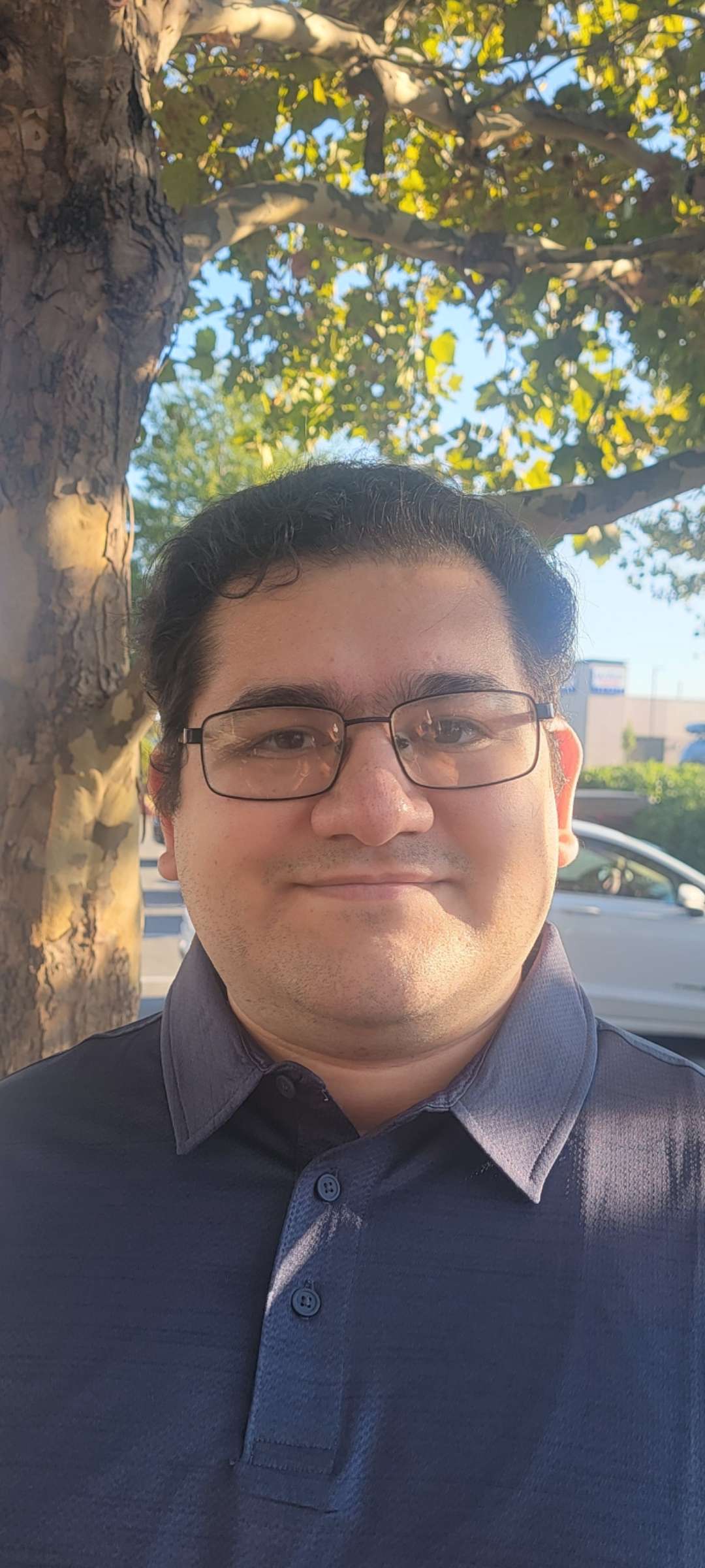 Headshot of Alexander Bentley